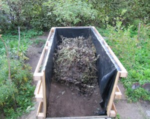 Aufbau eines Hochbeetes